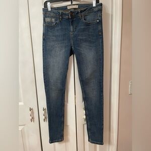 Zara Rhinestone Embellished Woman’s Skinny Jeans Size 6 Inseam 27.5 EUC